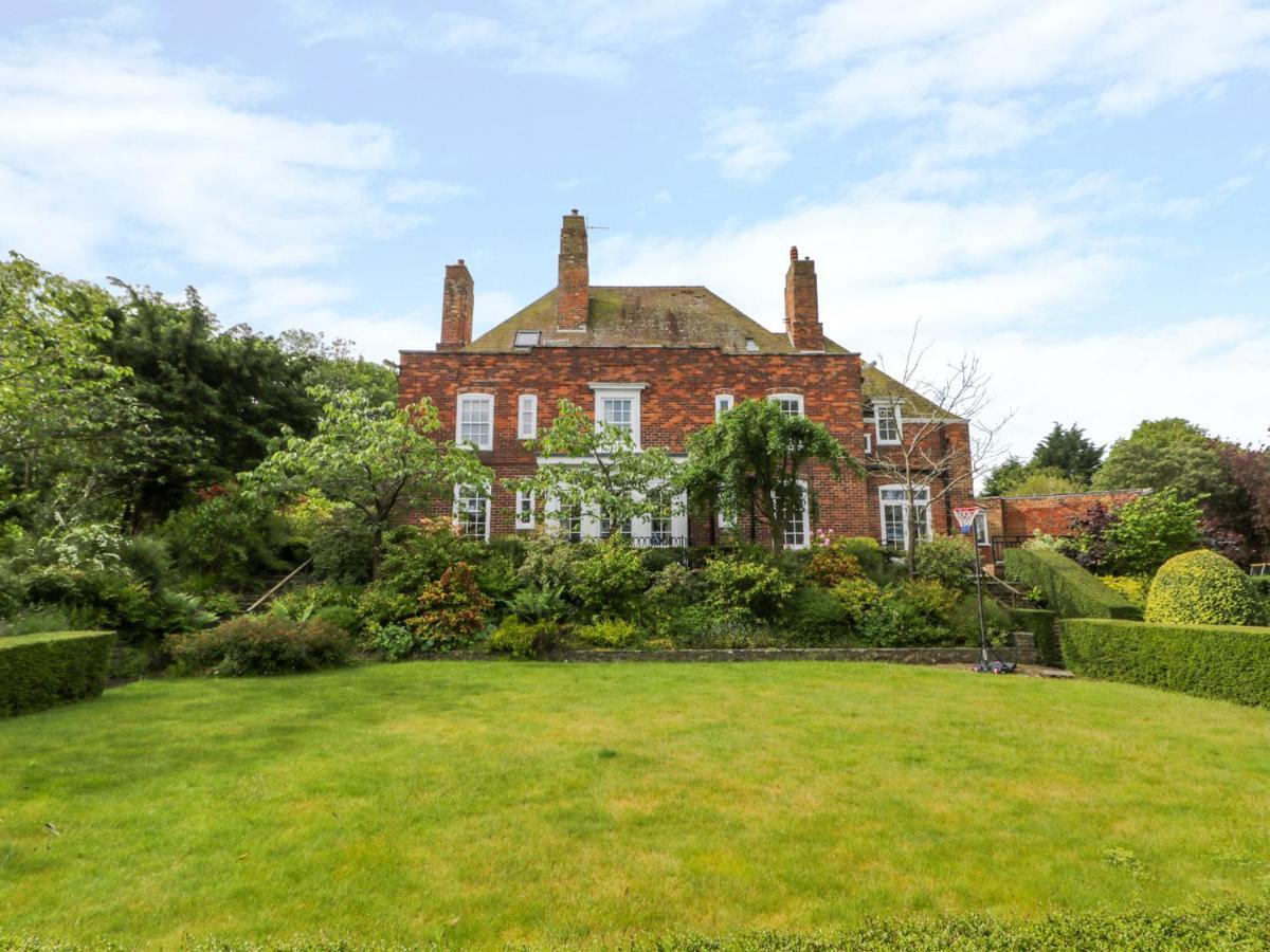 The Manor House Villa Scarborough Kültér fotó